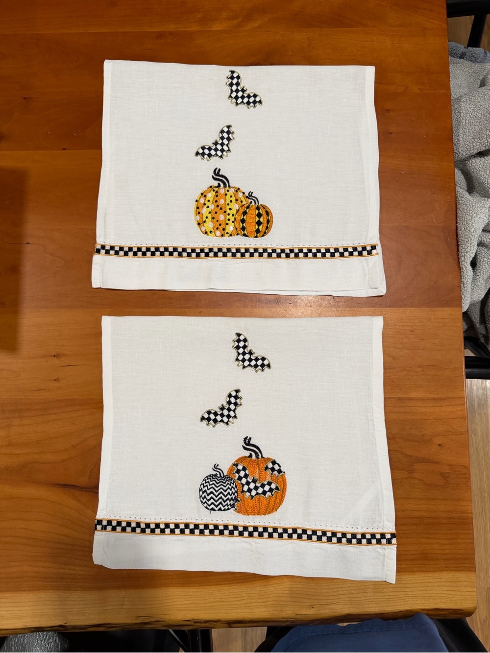MacKenzie-Childs Halloween Hand Towels - Picture 2 of 5